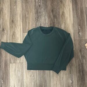 Lululemon Perfectly oversized Crop Crew